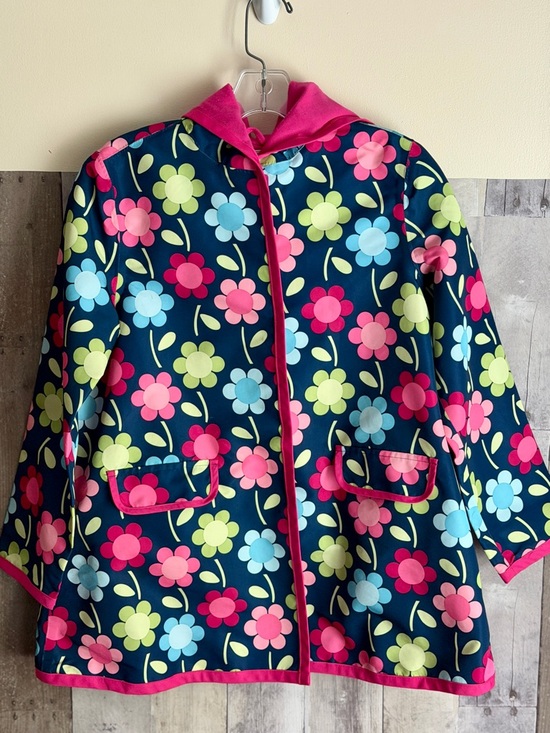 Gymboree Other - Gymboree Girls Raincoat with beautiful flower pattern